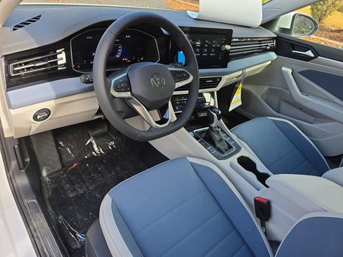 New 2026 Volkswagen Jetta SE image 15