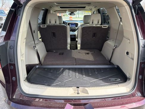 Used 2017 GMC Acadia Denali w/ Technology Package AWD/4WD image 23