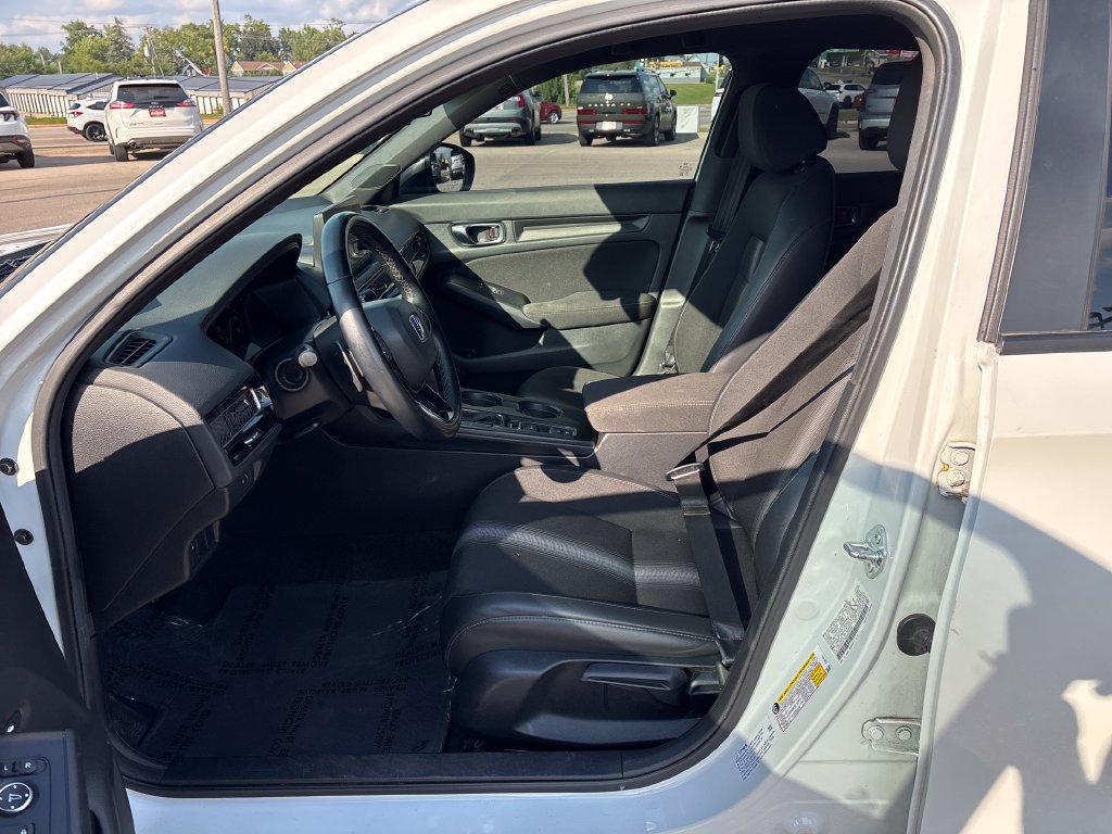 Used 2025 Honda Civic Sport image 12