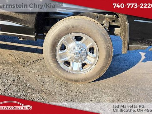 Used 2024 RAM 2500 Tradesman w/ Chrome Appearance Group AWD/4WD image 24
