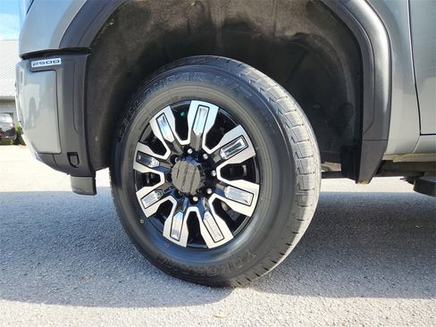 Used 2025 GMC Sierra 2500 Denali w/ Denali Reserve Package image 37