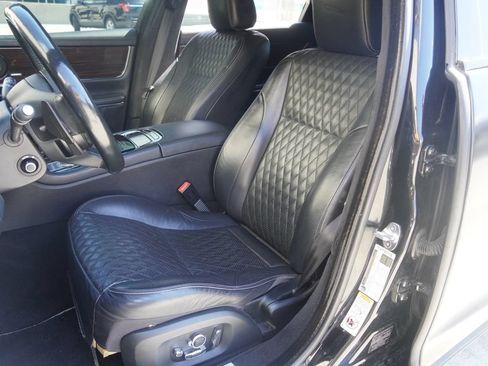 Used 2016 Jaguar XJ L Portfolio AWD/4WD image 13