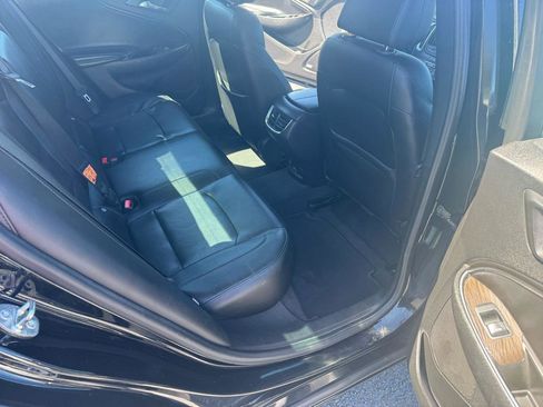 Used 2016 Chevrolet Malibu Premier w/ Driver Confidence Package II image 10