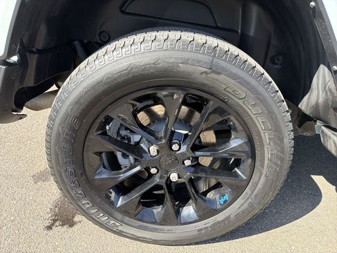 Used 2023 Jeep Wrangler Unlimited Sahara w/ Cold Weather Group image 33