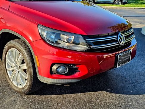 Used 2014 Volkswagen Tiguan SE FWD image 2