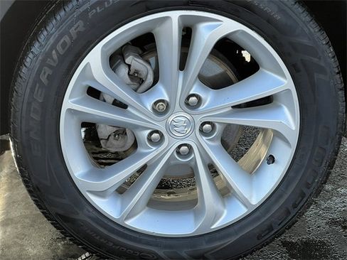 Used 2020 Buick Encore GX Preferred w/ Cold Weather Comfort Package image 5