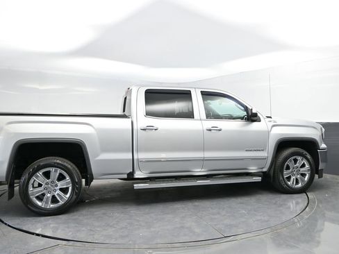 Used 2018 GMC Sierra 1500 SLT AWD/4WD image 9