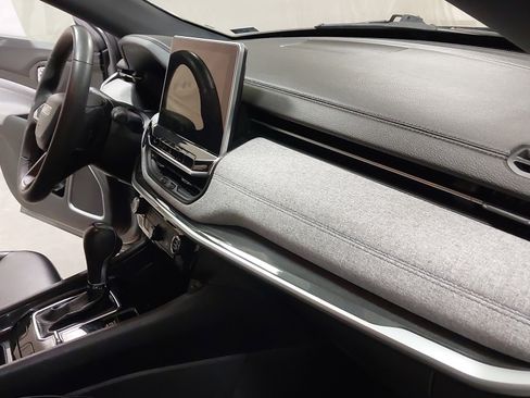 Used 2023 Jeep Compass Latitude w/ Convenience Group image 29