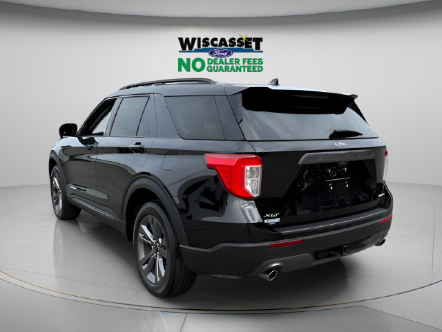 Certified 2023 Ford Explorer XLT w/ Equipment Group 202A AWD/4WD image 26