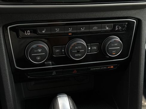 Used 2023 Volkswagen Atlas Cross Sport SE w/ Panoramic Sunroof Package AWD/4WD image 21