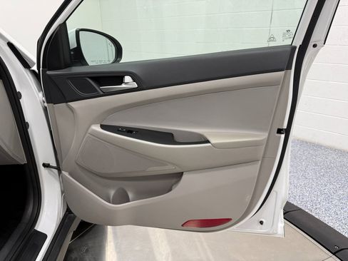 Used 2021 Hyundai Tucson SEL image 24