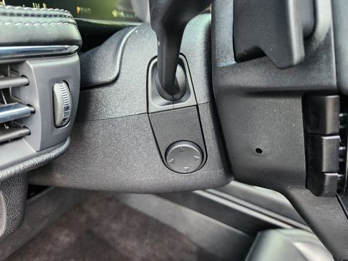 Used 2022 Lincoln Corsair Reserve w/ Elements Package image 31