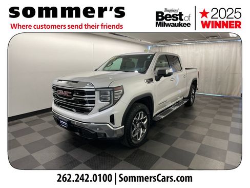 Used 2023 GMC Sierra 1500 SLT w/ SLT Premium Plus Package AWD/4WD image 2