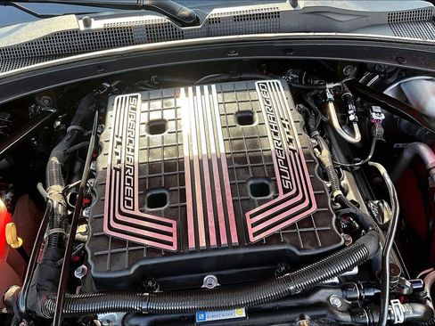 Used 2021 Chevrolet Camaro ZL1 image 34