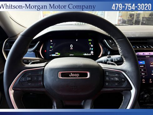 Used 2022 Jeep Grand Cherokee Limited 4xe w/ Luxury Tech Group II image 15