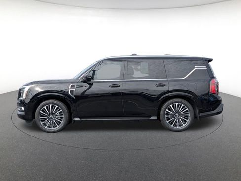 Used 2025 Nissan Armada Platinum Reserve image 8