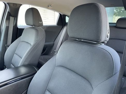 Used 2021 Chevrolet Malibu RS image 23