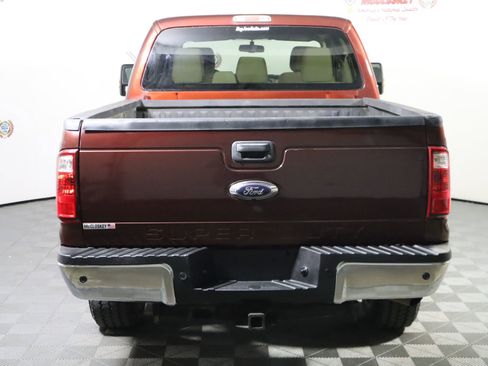 Used 2015 Ford F250 XLT w/ XLT Value Package image 6