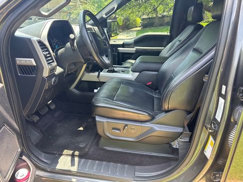 Used 2017 Ford F150 Lariat AWD/4WD image 5