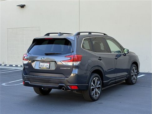 Used 2020 Subaru Forester Limited w/ Popular Package #3 AWD/4WD image 6