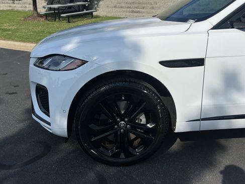 Used 2026 Jaguar F-PACE R-Dynamic S AWD/4WD image 14