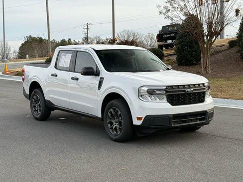 Used 2024 Ford Maverick XLT image 7