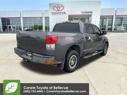 Used 2011 Toyota Tundra 4x4 CrewMax image 8