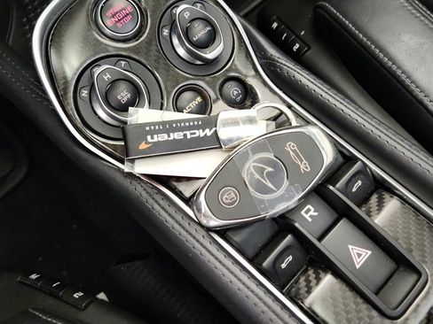 Used 2017 McLaren 570S RWD image 40