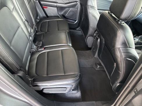 Used 2024 Ford Escape Platinum image 28