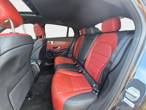 Used 2020 Mercedes-Benz GLC 300 4MATIC Coupe image 17