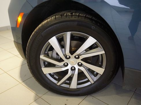 Certified 2024 Chevrolet Equinox LT w/ LPO, Floor Liner Package image 26