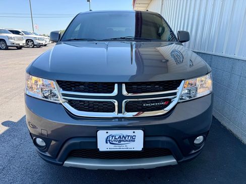 Used 2017 Dodge Journey SXT w/ Premium Group FWD image 8