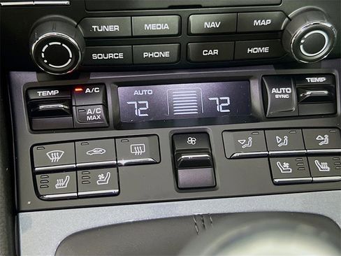 New 2025 Porsche 718 Cayman image 17