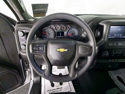 Used 2020 Chevrolet Silverado 1500 Custom w/ Custom Value Package AWD/4WD image 11