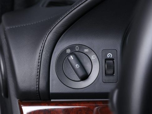 Used 2002 BMW M5 image 74