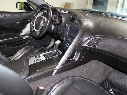 Used 2014 Chevrolet Corvette Stingray Coupe w/ 2LT Preferred Equipment Group RWD image 32