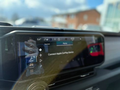 Certified 2025 Jeep Gladiator Sport image 14