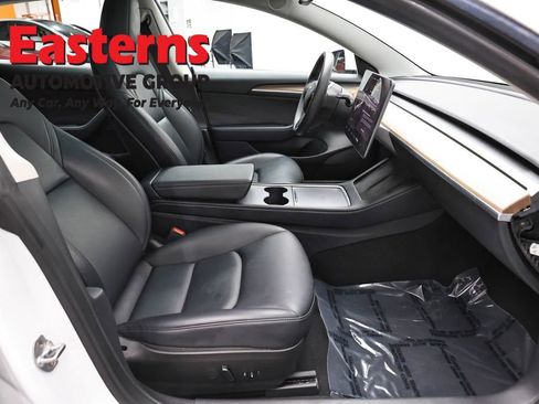 Used 2023 Tesla Model 3 Standard Range RWD image 18