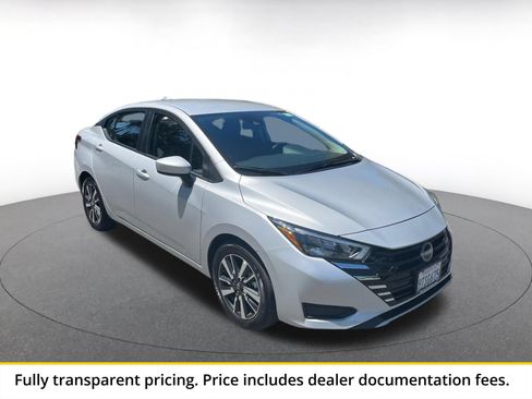Used 2025 Nissan Versa SV FWD image 1