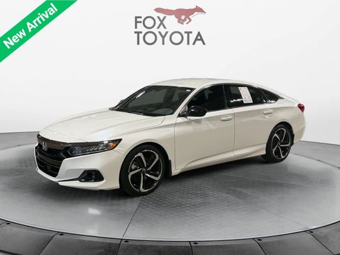 Used 2022 Honda Accord Sport image 1