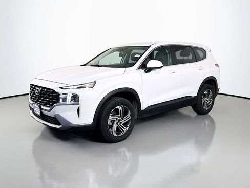 Used 2023 Hyundai Santa Fe SE AWD/4WD image 2