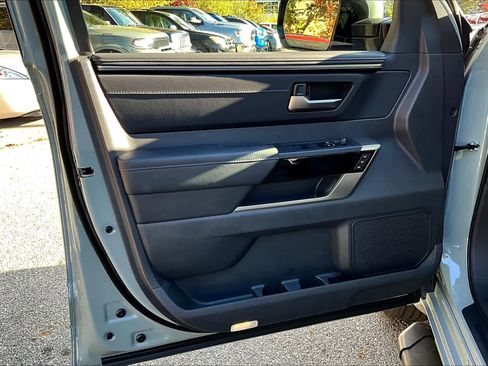 Used 2025 Toyota Tundra Limited image 10