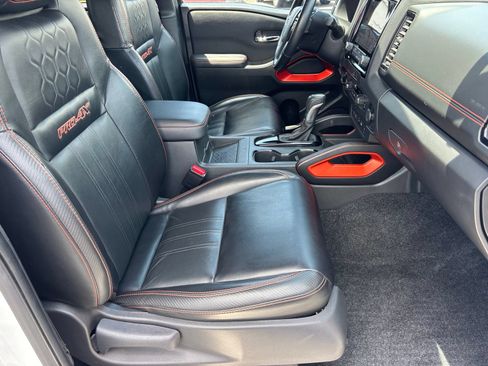 Used 2023 Nissan Frontier PRO-4X w/ Pro-4X Premium Package AWD/4WD image 24