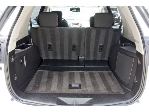 Used 2011 GMC Terrain SLE w/ Convenience Package FWD image 6
