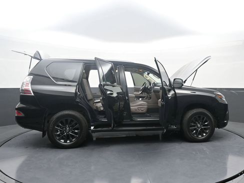 Used 2022 Lexus GX 460 Premium AWD/4WD image 45