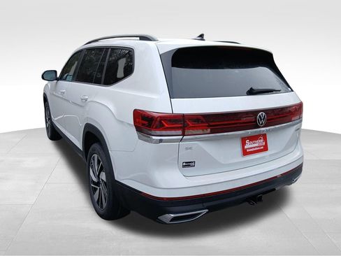 New 2026 Volkswagen Atlas SE image 3