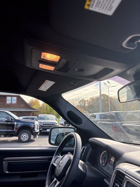 Used 2024 RAM 1500 Warlock AWD/4WD image 29