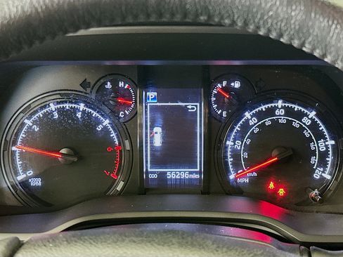 Used 2022 Toyota 4Runner SR5 image 18