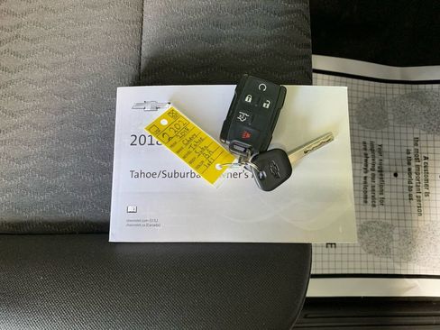 Used 2018 Chevrolet Tahoe LS AWD/4WD image 39