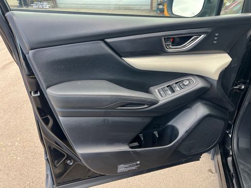 Used 2022 Subaru Ascent Limited AWD/4WD image 19